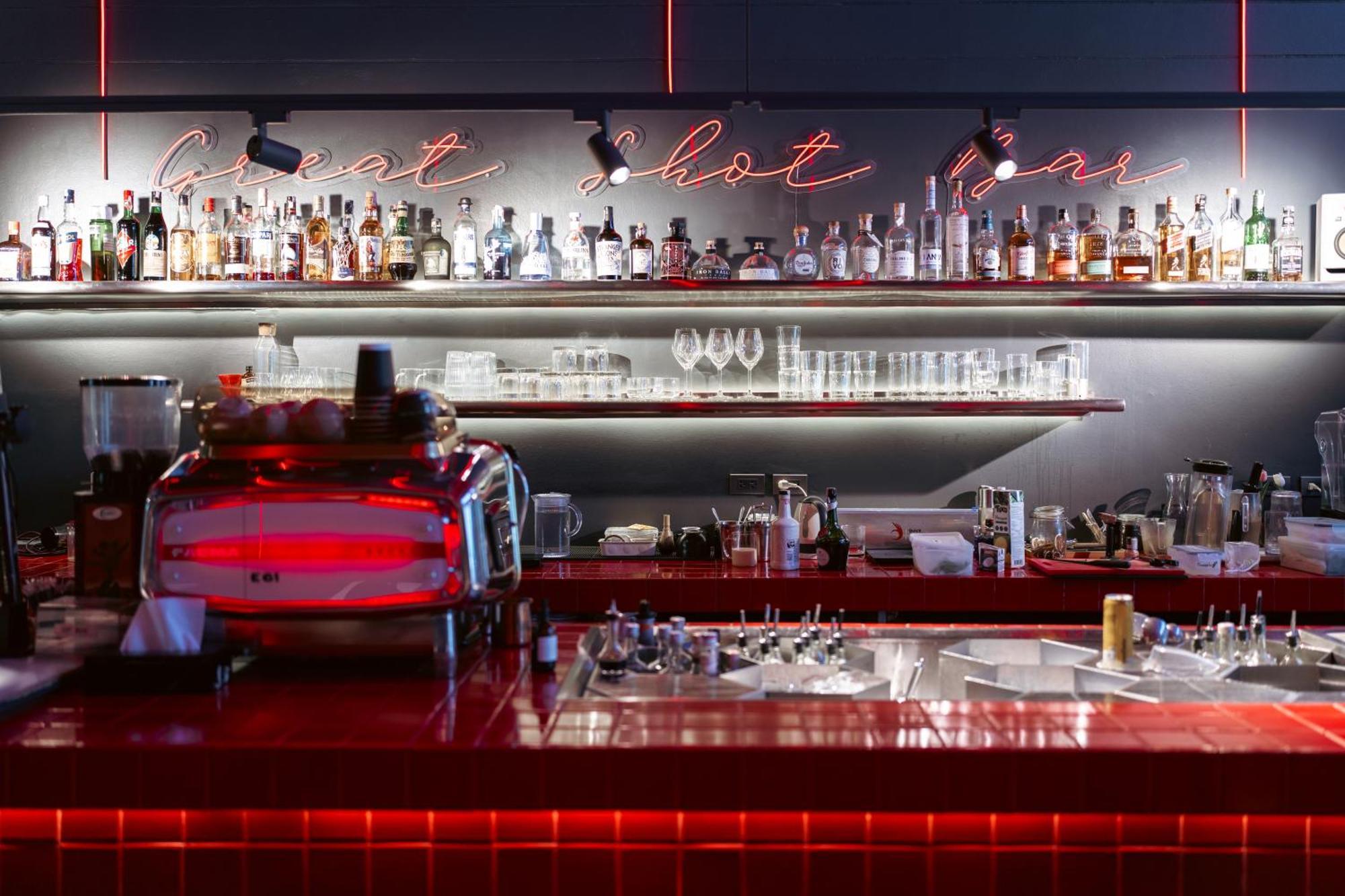 Foto Hotel Phuket Beachfront Dış mekan fotoğraf The bar at the W Hotel in Milan